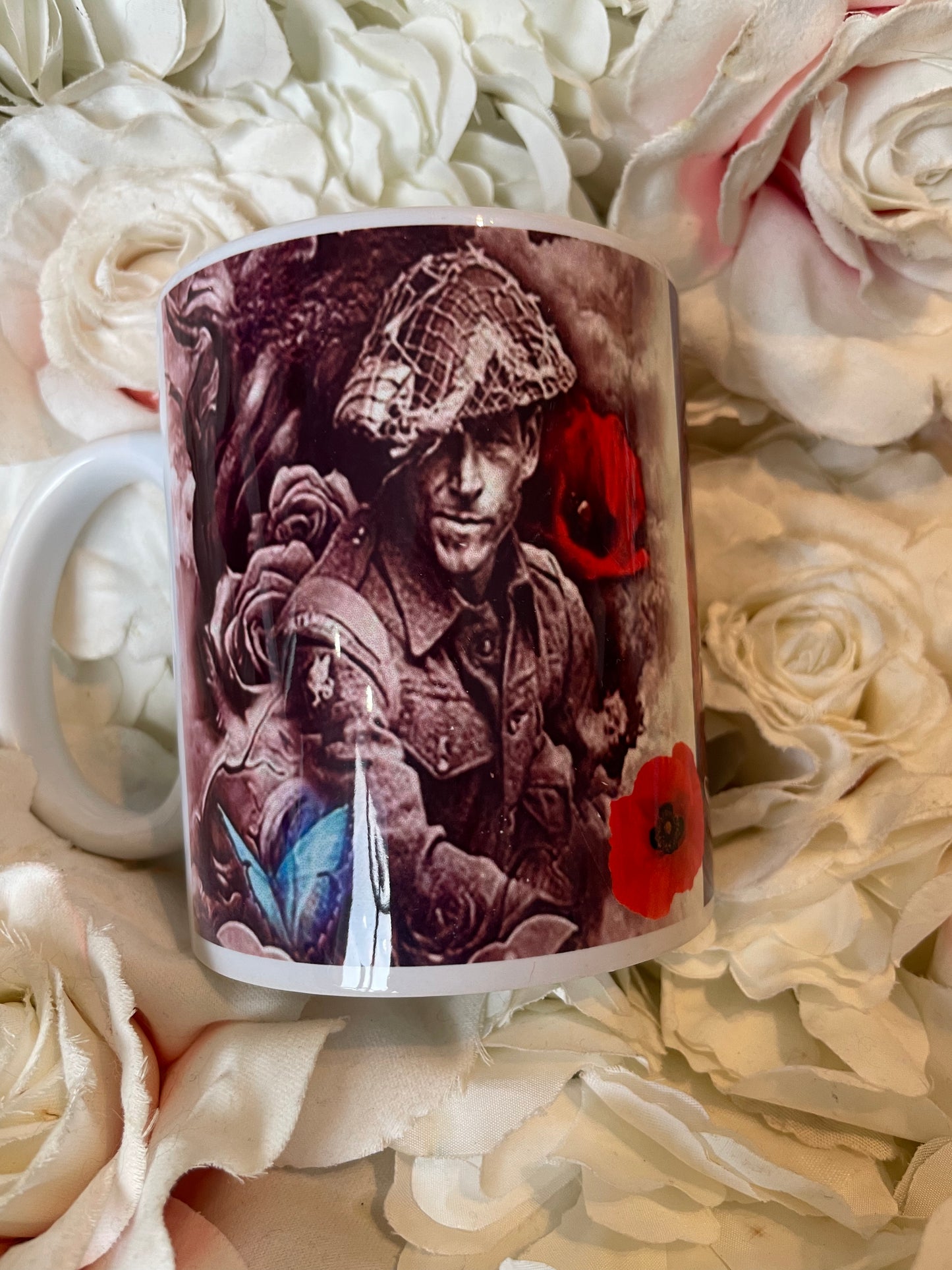 War memorial ceramic 11oz mug